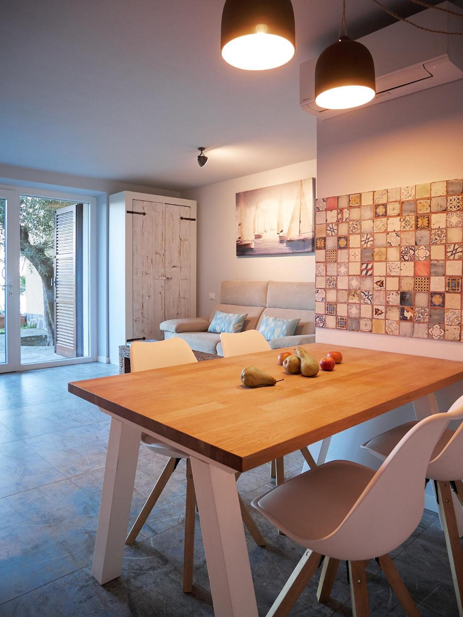 Redhouse Benaco Apartment ตอร์รีเดลเบนาโก ภายนอก รูปภาพ