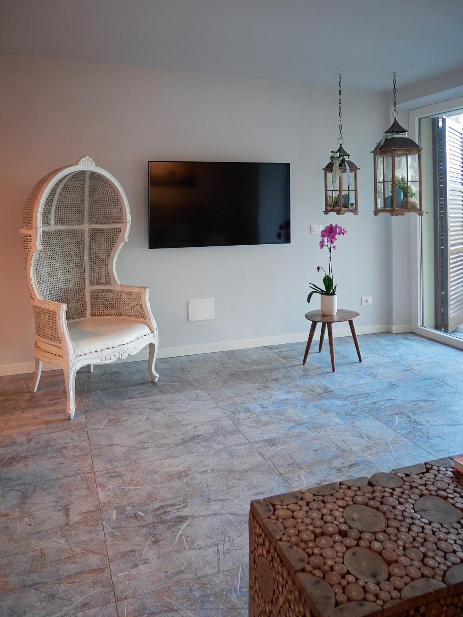 Redhouse Benaco Apartment ตอร์รีเดลเบนาโก ภายนอก รูปภาพ